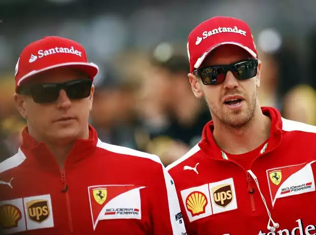 Sebastian Vettel, Kimi Räikkönen Titel-Bild zur News: Sebastian Vettel, Kimi Räikkönen