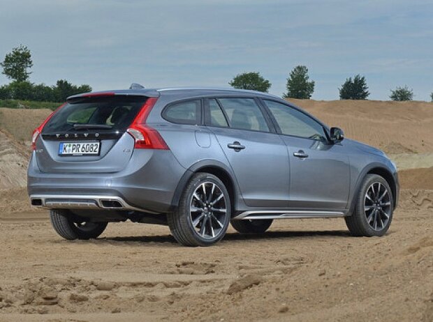 Volvo V60 Cross Country 