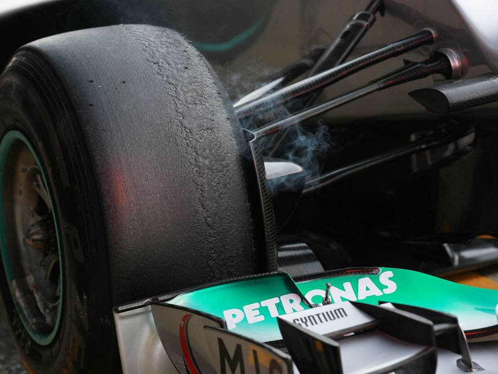 Bremsen am Mercedes von Nico Rosberg 2012