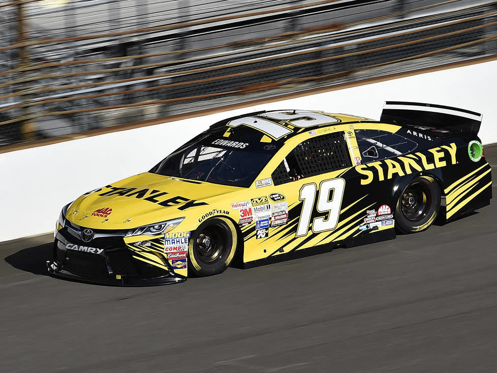 Carl Edwards