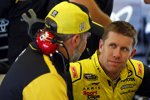 Carl Edwards (Gibbs) und Crewchief Darian Grubb