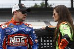 Ricky Stenhouse (Roush) und Danica Patrick (Stewart/Haas) 