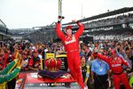 Grenzenloser Jubel bei Kyle Busch (Gibbs) 