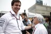 Bild zum Inhalt: Neue Spannung: Ecclestone gratuliert Mercedes zur Niederlage