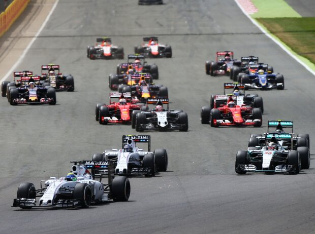 Start zum Grand Prix von Großbritannien 2015 in Silverstone Start zum Grand Prix von Großbritannien 2015 in Silverstone