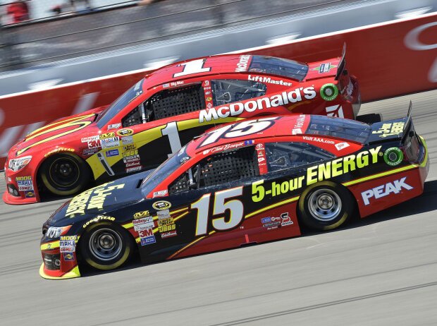 Clint Bowyer, Jamie McMurray