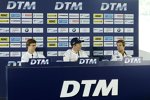 Lucas Auer (ART-Mercedes), Mattias Ekström (Abt-Sportsline-Audi) und Antonio Felix da Costa (Schnitzer-BMW) bei der Pressekonferenz
