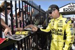 Matt Kenseth (Gibbs) in der Autograph Alley