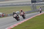 Leon Haslam vor Max Biaggi (Aprilia) 