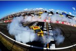 Erster Rundkurs-Sieg im Sprint-Cup für Joey Logano (Penske)