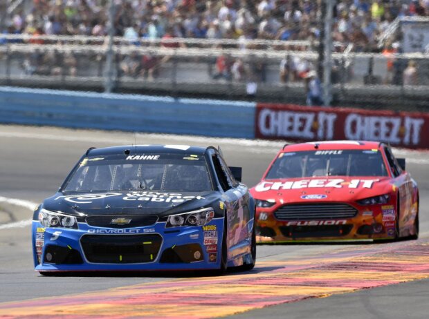 Greg Biffle, Kasey Kahne Greg Biffle, Kasey Kahne