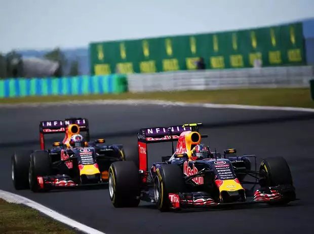 Titel-Bild zur News: Daniil Kwjat, Daniel Ricciardo