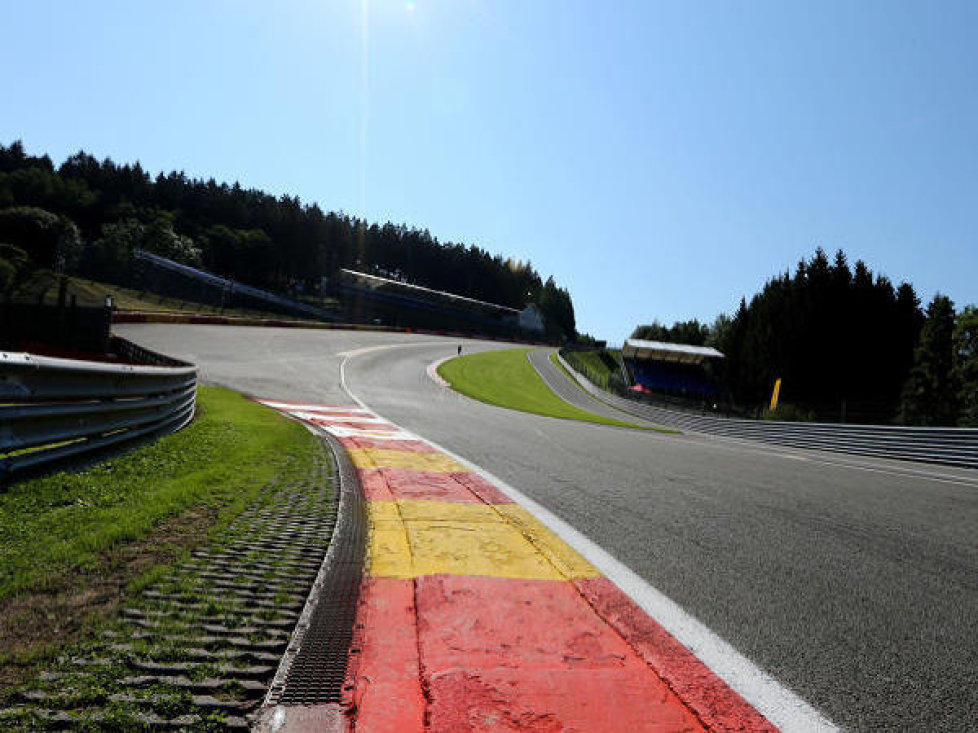 Eau Rouge