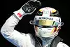 Bild zum Inhalt: Hamilton bügelt Rosberg: Zauberrunde nach Partyurlaub