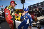 Blödelei zwischen Clint Bowyer (Waltrip) und Jeff Gordon (Hendrick) 