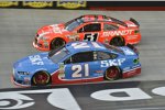 Ryan Blaney (Wood) und Justin Allgaier (HScott) 