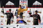 Das Pocono_Podium: Ryan Hunter-Reay (Andretti), Josef Newgarden (CFH) und Juan Pablo Montoya (Penske) 