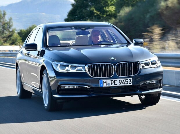 Titel-Bild zur News: BMW 7er 2015: BMW 730d