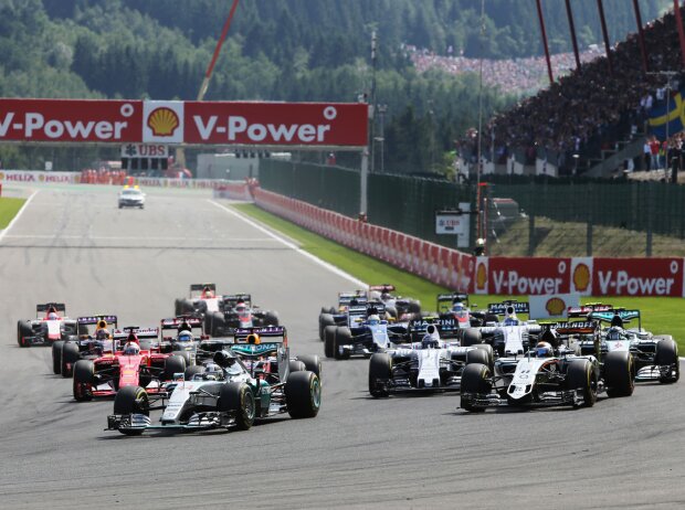 Start zum Belgien-Grand-Prix Start zum Belgien-Grand-Prix