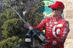 Scott Dixon (Ganassi) in der Victory Lane