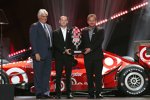 IndyCar-Chef Mark Miles und die Ganassi-Teammanger Scott Harner und Barry Wanser