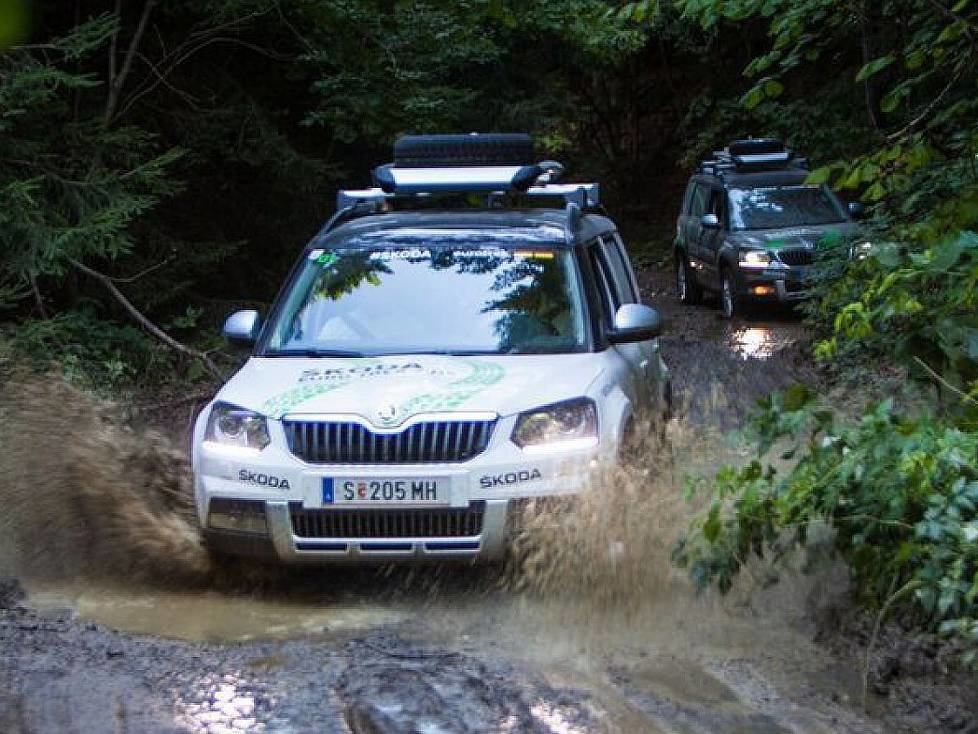Skoda Euro Trek 2015: Hitze, Staub und eben auch tiefe Schlammlöcher bestimmen die Strecke