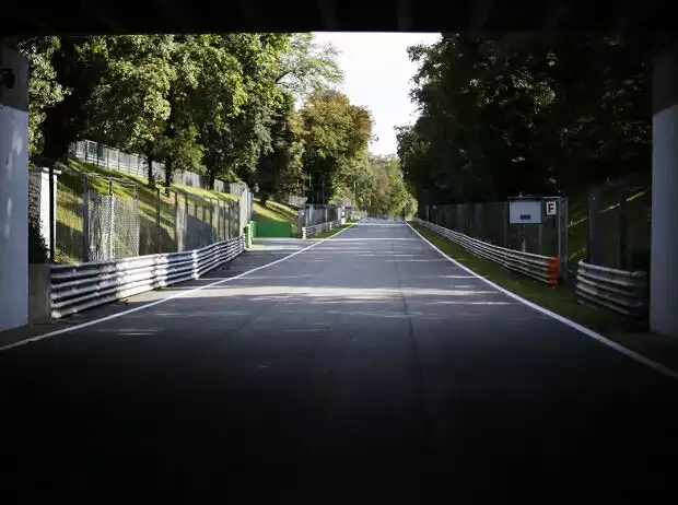 Brücke in Monza Titel-Bild zur News: Brücke in Monza