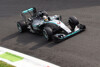 Bild zum Inhalt: Formel 1 Italien 2015: Lewis Hamilton in Monza vor Ferrari-Duo