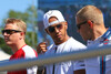 Bild zum Inhalt: Lewis Hamilton verpatzt Schweigeminute für Justin Wilson