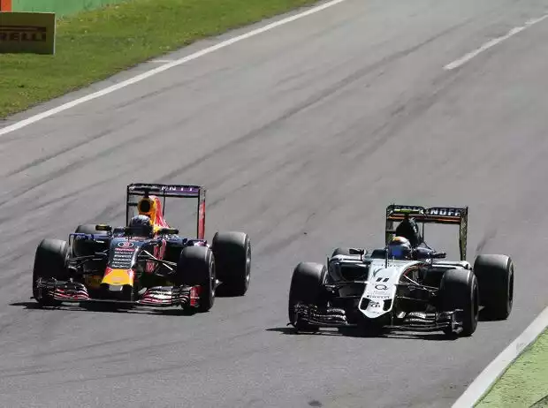 Daniel Ricciardo, Sergio Perez Titel-Bild zur News: Daniel Ricciardo, Sergio Perez