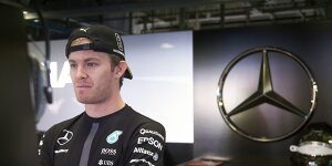 Trotz klarer Fronten: Mercedes will von Stallorder nichts wissen