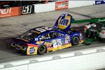 Der Hendrick-Chevy von Chase Elliott am Abschlepphaken