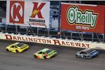 Matt Kenseth (Gibbs), Kyle Busch (Gibbs) und Ricky Stenhouse (Roush) 