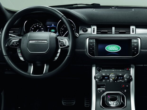 Cockpit des Range Rover Evoque 