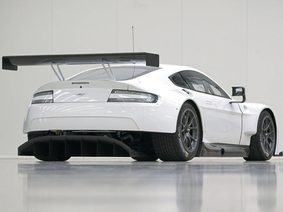 Aston Martin Vantage GTE 2016