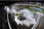 Matt Kenseth (Gibbs) feiert seinen vierten Saisonsieg