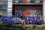 Das Volkswagen Team feiert