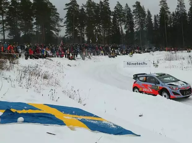 Hayden Paddon Titel-Bild zur News: Hayden Paddon