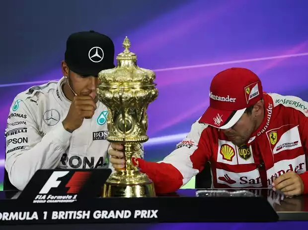 Lewis Hamilton, Sebastian Vettel Titel-Bild zur News: Lewis Hamilton, Sebastian Vettel
