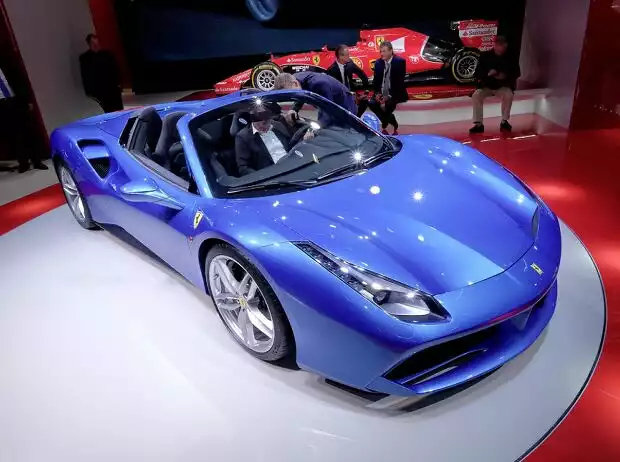 Ferrari 488 Spider Titel-Bild zur News: Ferrari 488 Spider
