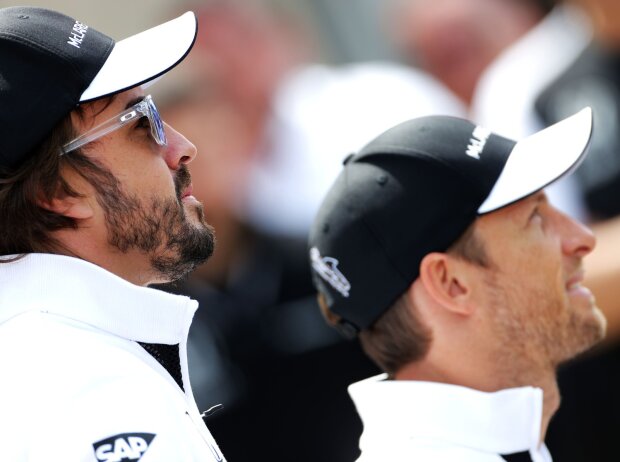 Titel-Bild zur News: Fernando Alonso, Jenson Button