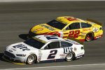 Brad Keselowski (Penske) und Joey Logano (Penske) 