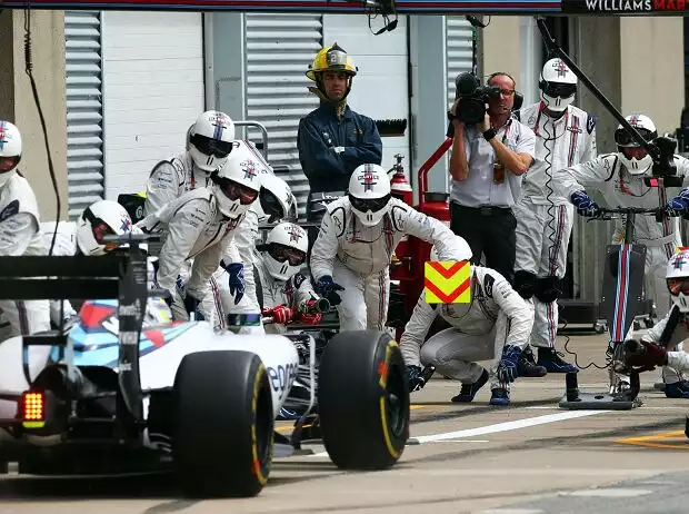 Felipe Massa, Boxenstopp Titel-Bild zur News: Felipe Massa, Boxenstopp