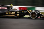 Pastor Maldonado (Lotus) 