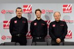 Teamchef Günther Steiner, Romain Grosjean und Teambesitzer Gene Haas