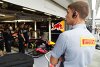 Bild zum Inhalt: Dominostein Red-Bull-Ausstieg: Auch Pirelli erwägt Abschied
