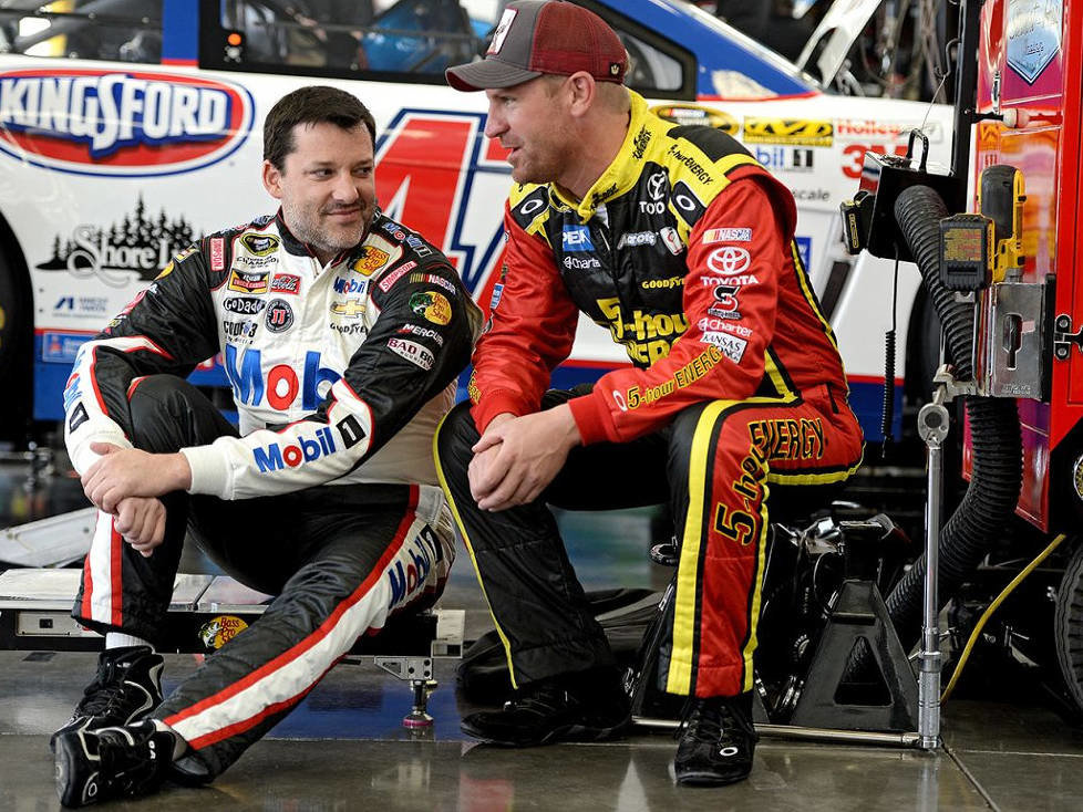 Tony Stewart, Clint Bowyer