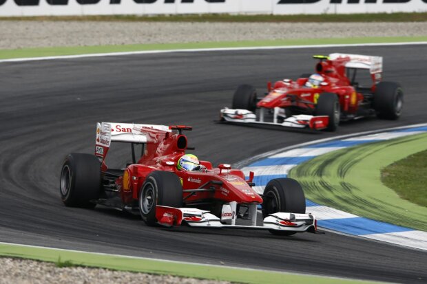 Felipe Massa Fernando Alonso Ferrari Scuderia Ferrari F1 ~Felipe Massa (Williams) und Fernando Alonso (McLaren) ~ Felipe Massa Fernando Alonso Ferrari Scuderia Ferrari F1 ~Felipe Massa (Williams) und Fernando Alonso (McLaren) ~