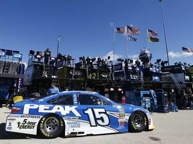 Titel-Bild zur News: Clint Bowyer