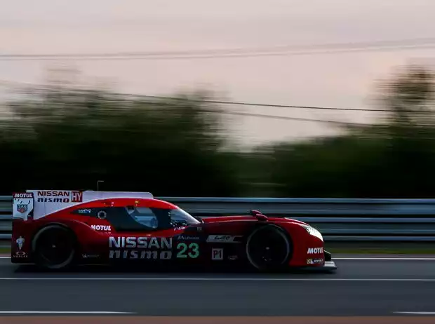 Olivier Pla, Jann Mardenborough, Max Chilton Titel-Bild zur News: Olivier Pla, Jann Mardenborough, Max Chilton